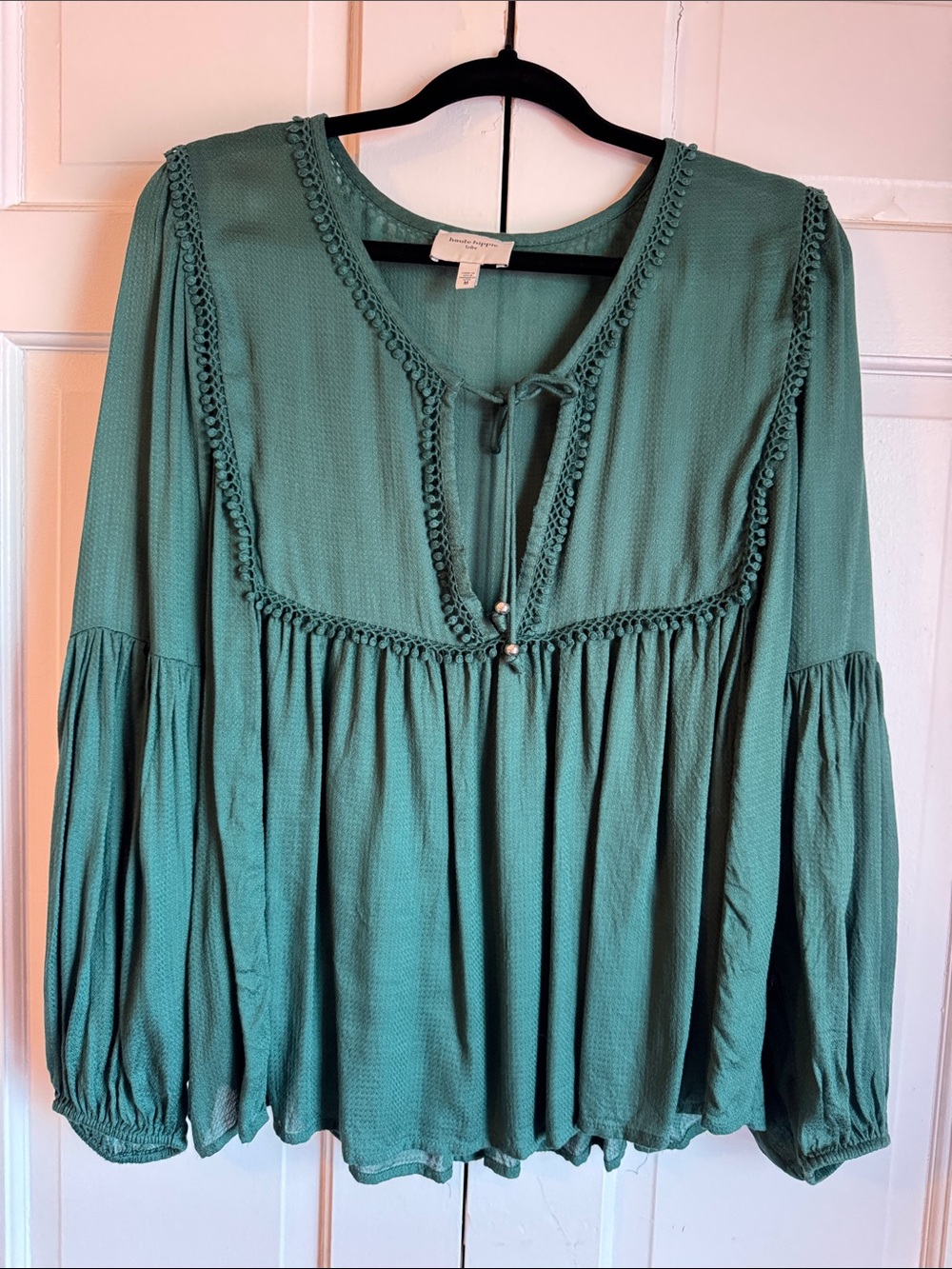 Cute Haute Hippy Green Boho Peasant Blouse - GUC Tie Neckline
